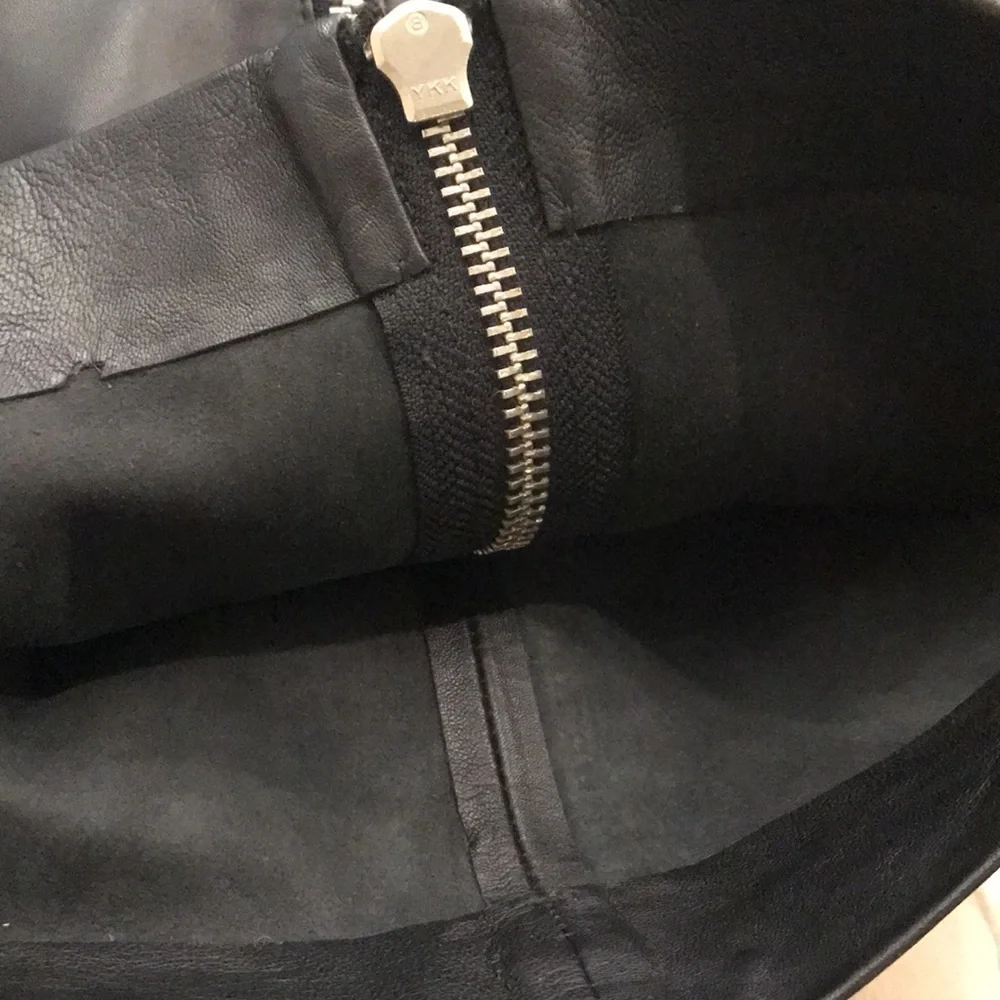 French Connection leather pants - Picture 8 of 9